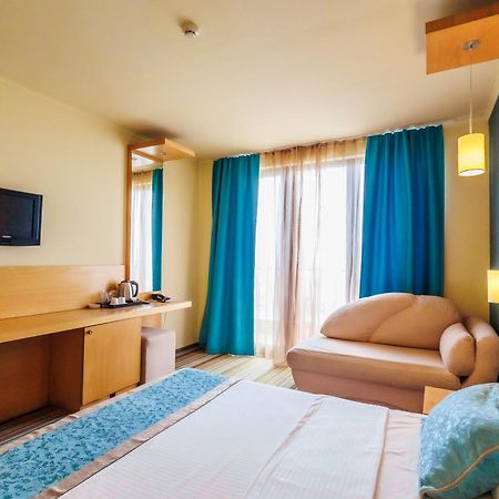 Mirage Hotel نيسيبار المظهر الخارجي الصورة