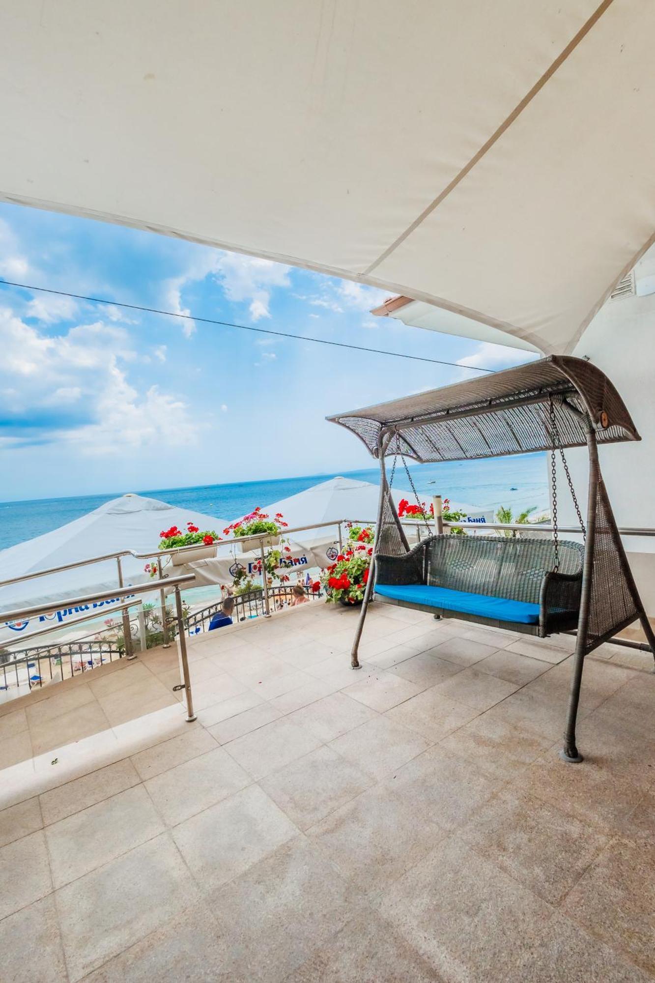 Mirage Hotel نيسيبار المظهر الخارجي الصورة