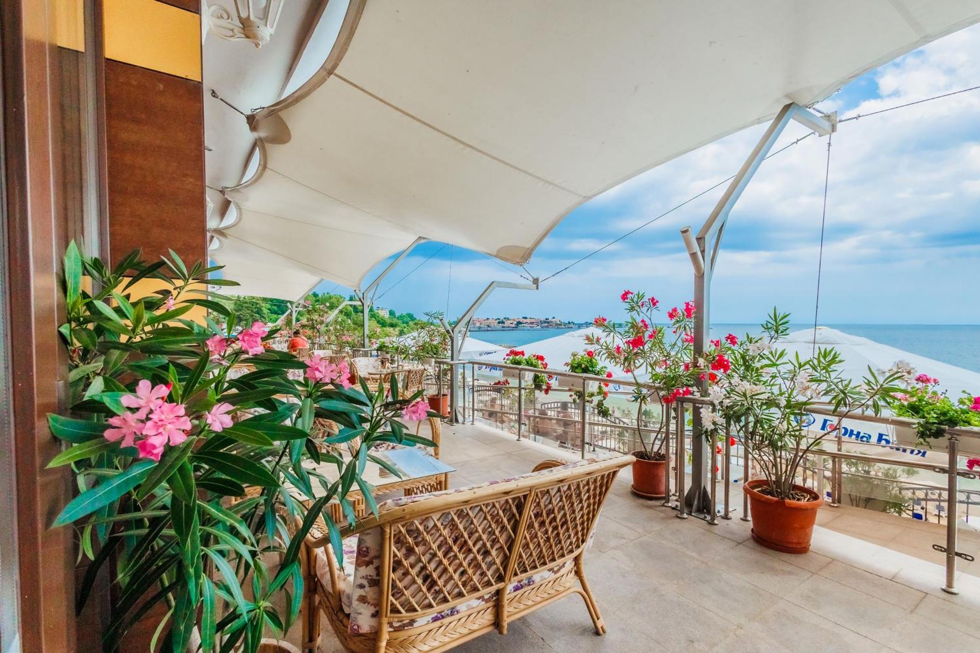Mirage Hotel نيسيبار المظهر الخارجي الصورة