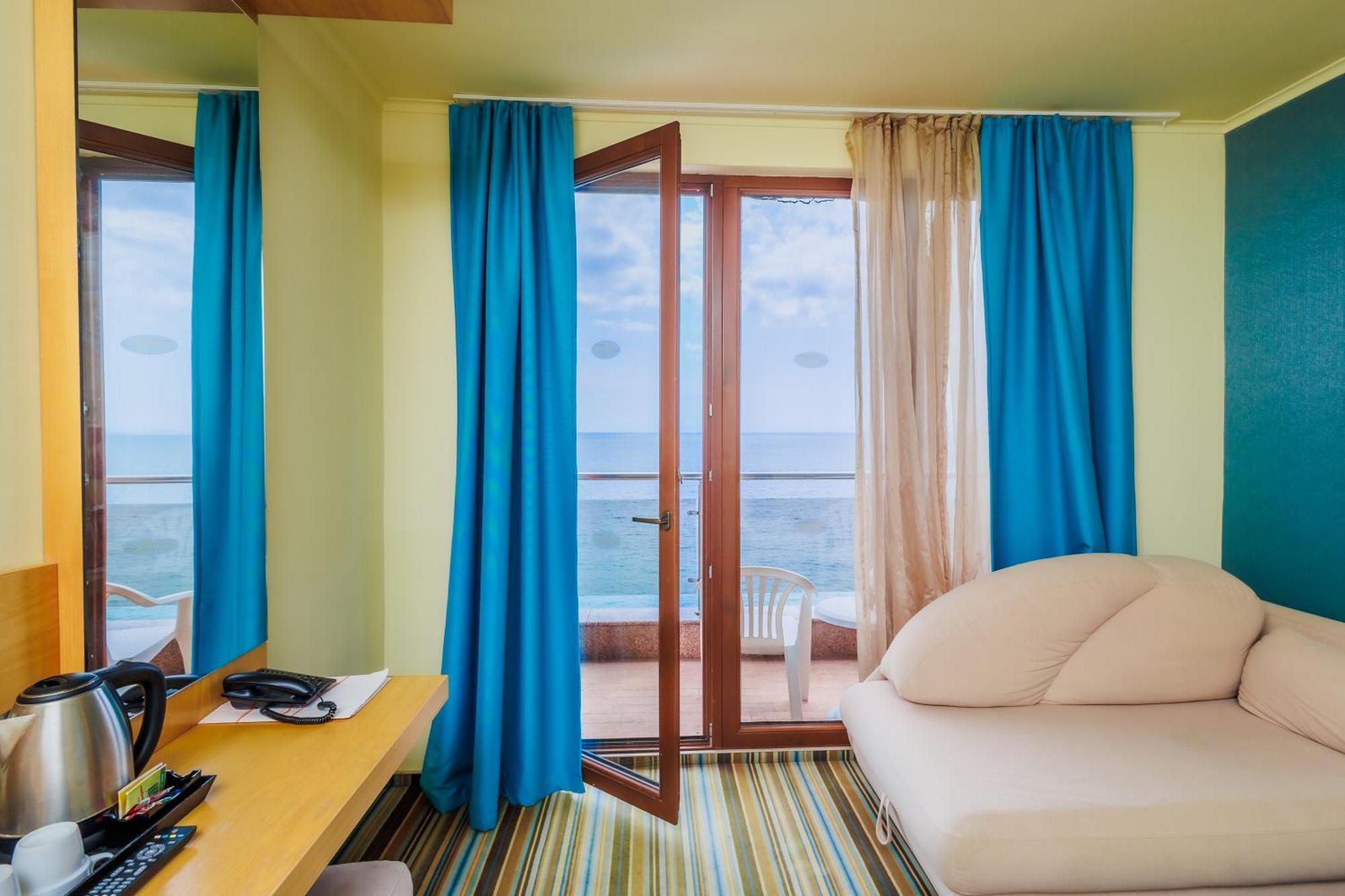Mirage Hotel نيسيبار المظهر الخارجي الصورة